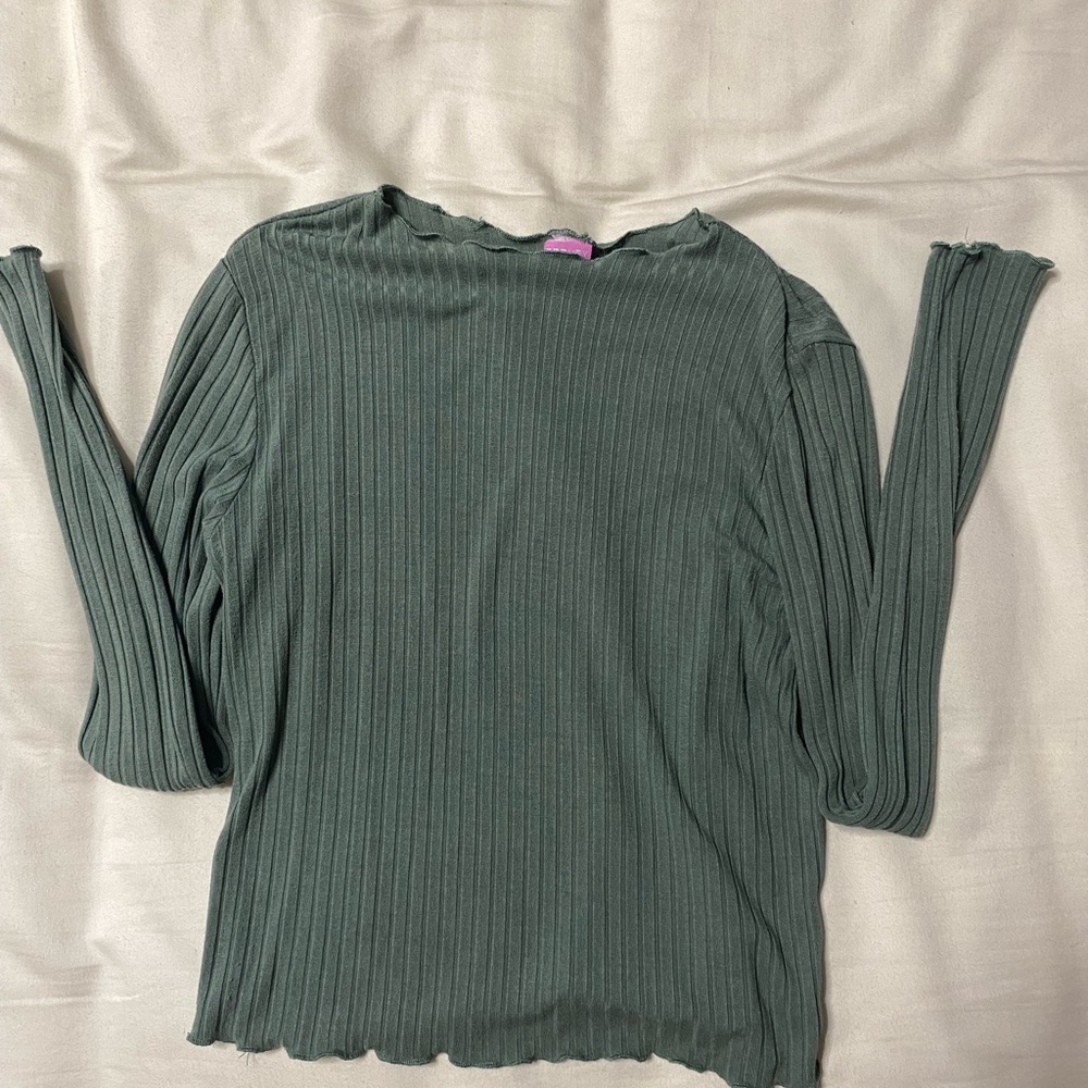 Long sleeve breathable shirts. 2 pack.